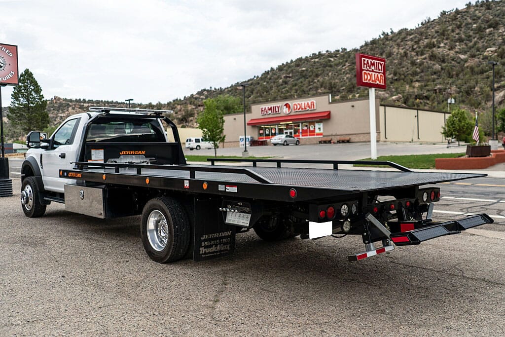 2022 Ford F-600 Rollback Bed Tow Truck for sale